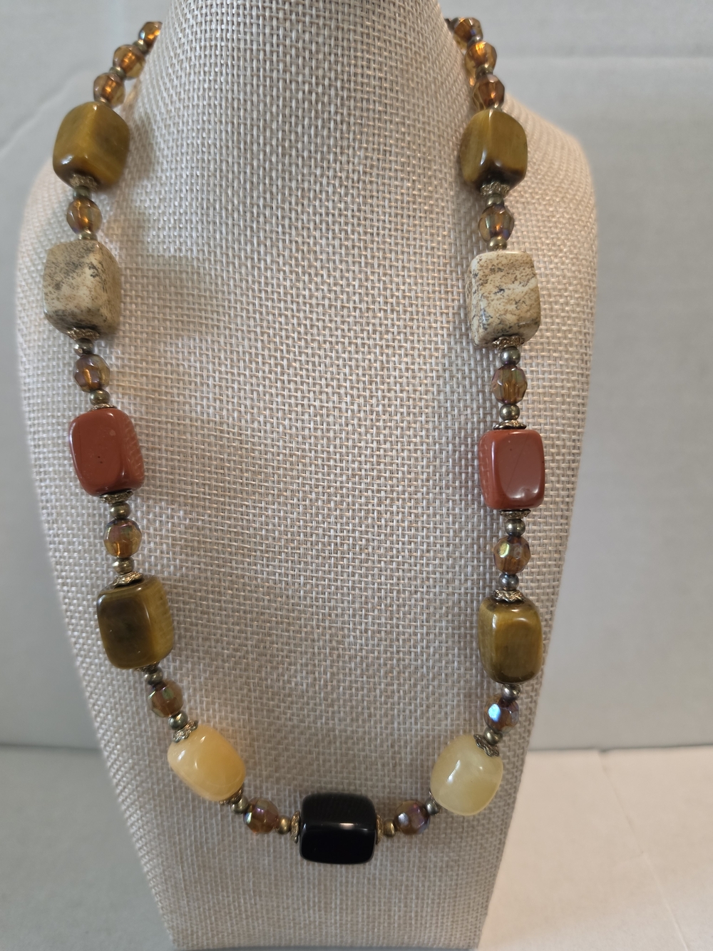 Women’s Multicolor Beaded Necklace – Earth Tone Statement Jewelry